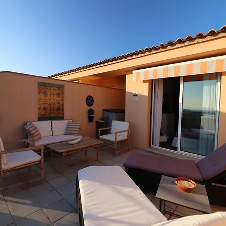 Duplex In Palau-saverdera Apartment